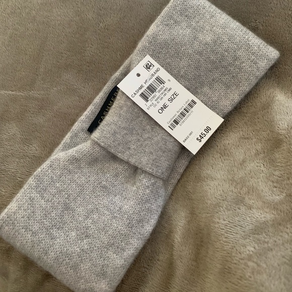 Charter Club Gray Cashmere Earwarmer Headband - Picture 2 of 5